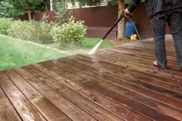 Best Deck and Patio Pressure Washing in Red Oaks Mill, NY